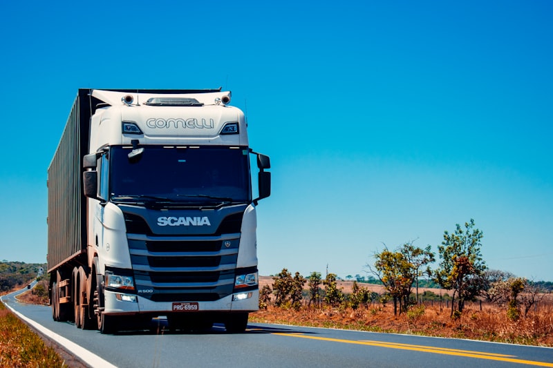 Truck Driver hands free